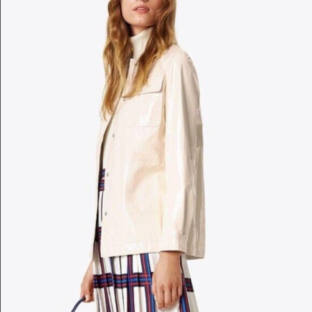 Tory Burch Meg Hybrid Patent Utility Jacket Womens 4 Cream Ivory Snap Button